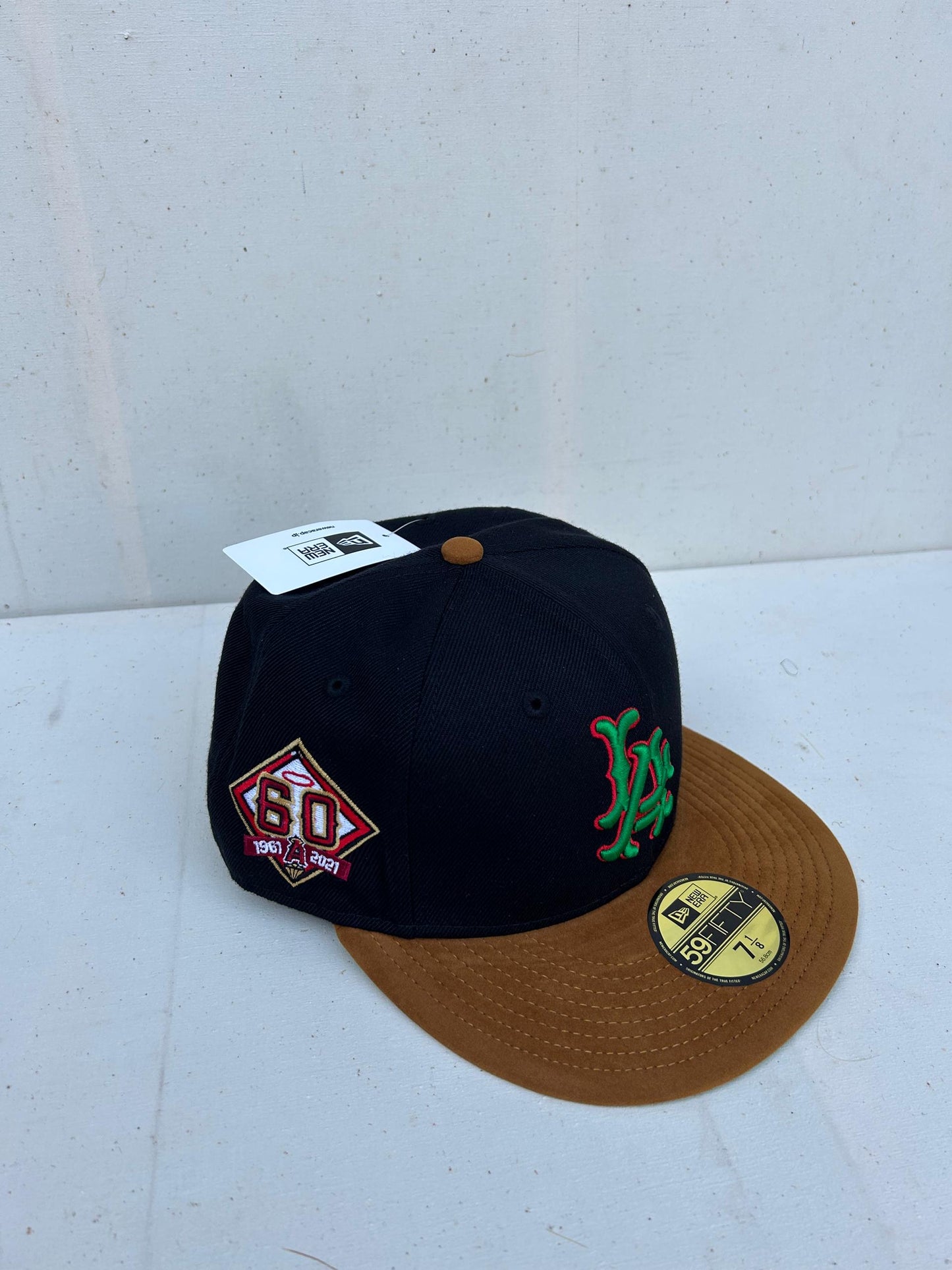 Los Angeles Angels Special Two Tone Suede Edition Fitted hat